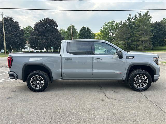 Certified 2024 GMC Sierra 1500 AT4 w/ Technology Package AWD/4WD image 6