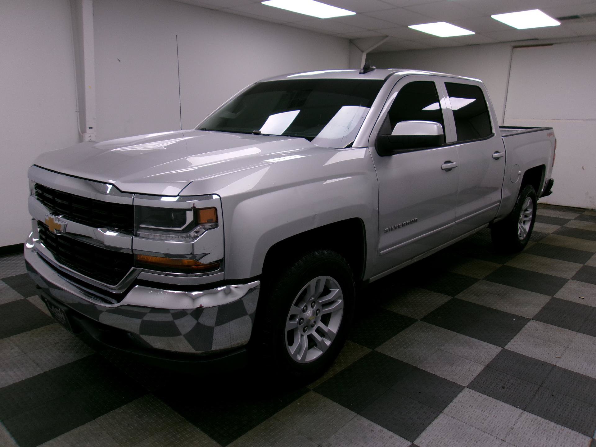 Used 2017 Chevrolet Silverado 1500 LT w/ Trailering Package