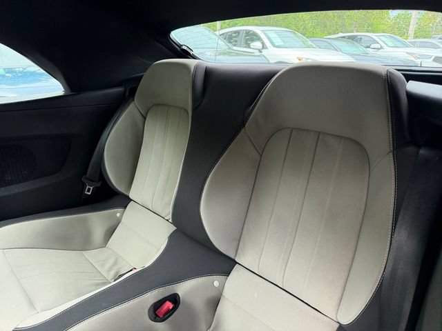 Used 2019 Ford Mustang Convertible RWD image 14