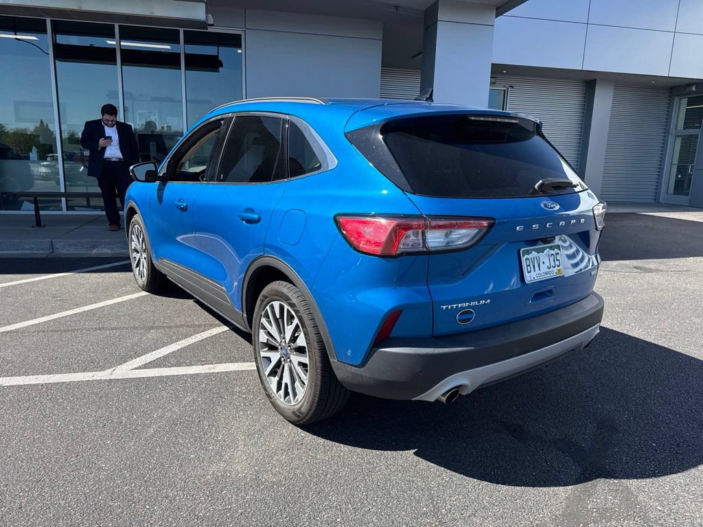 Used 2020 Ford Escape Titanium AWD/4WD image 4