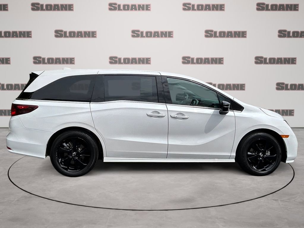 Certified 2024 Honda Odyssey Sport image 6