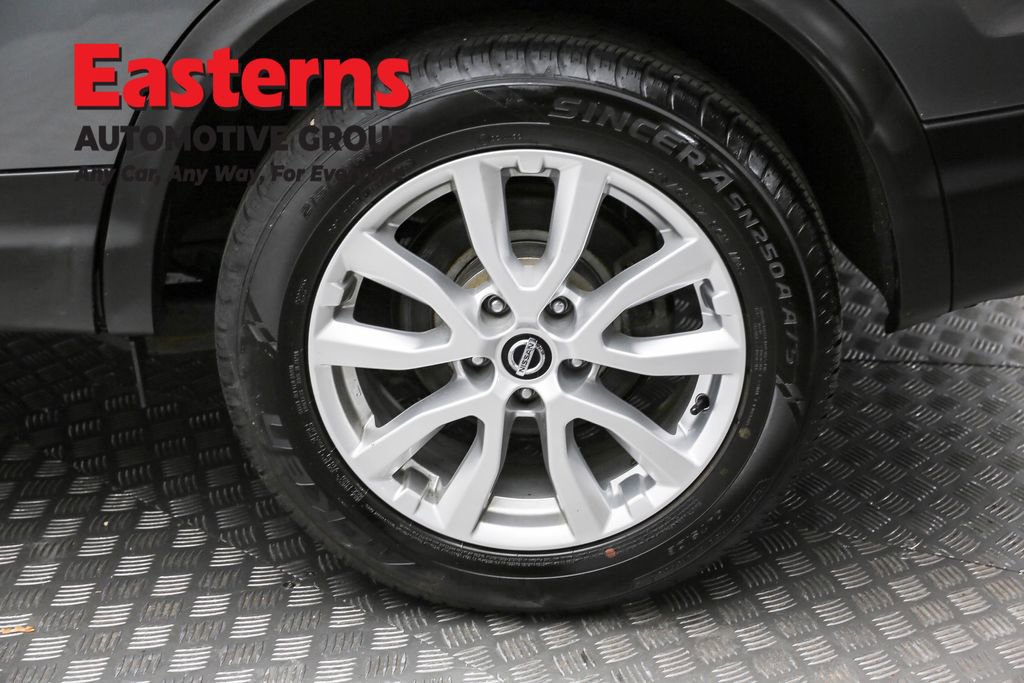 Used 2021 Nissan Rogue Sport S image 8