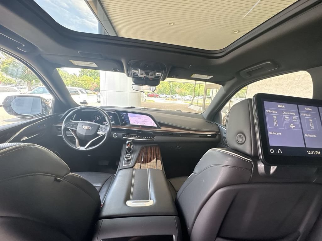 Certified 2021 Cadillac Escalade Premium Luxury w/ Performance Package AWD/4WD image 21