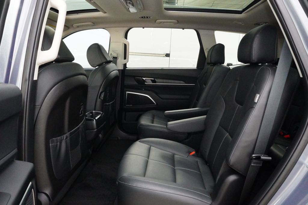 Used 2023 Kia Telluride SX AWD/4WD image 29