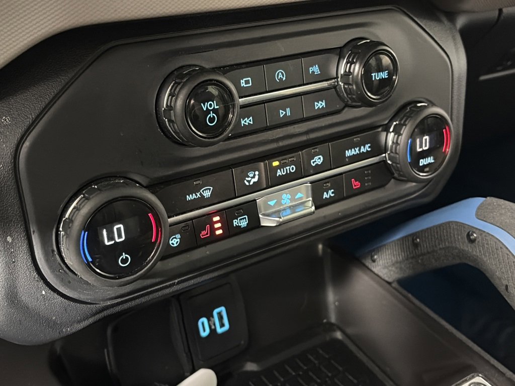 Certified 2024 Ford Bronco Wildtrak image 21