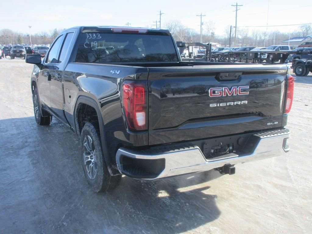 New 2026 GMC Sierra 1500 SLE AWD/4WD image 8