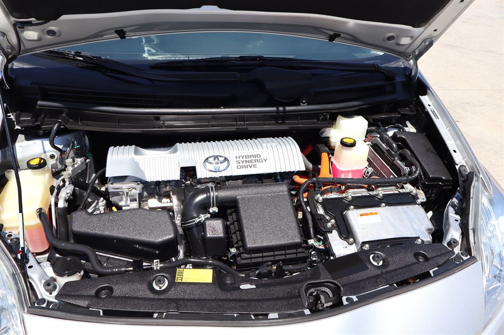 Used 2012 Toyota Prius Three FWD image 35