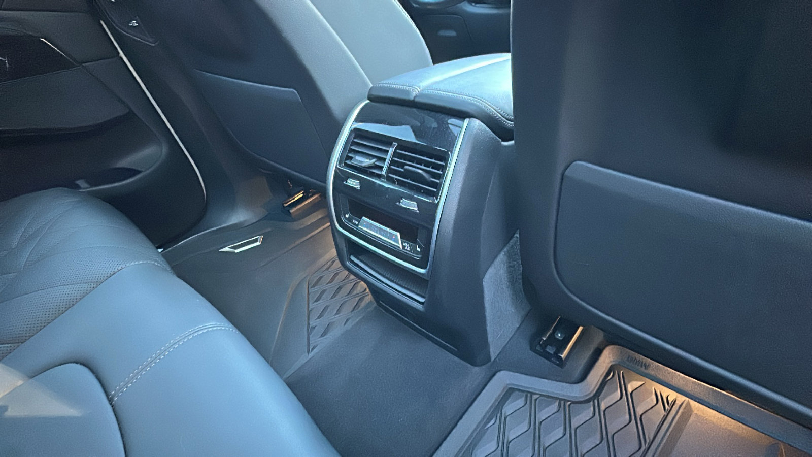 Used 2023 BMW X5 xDrive40i image 26