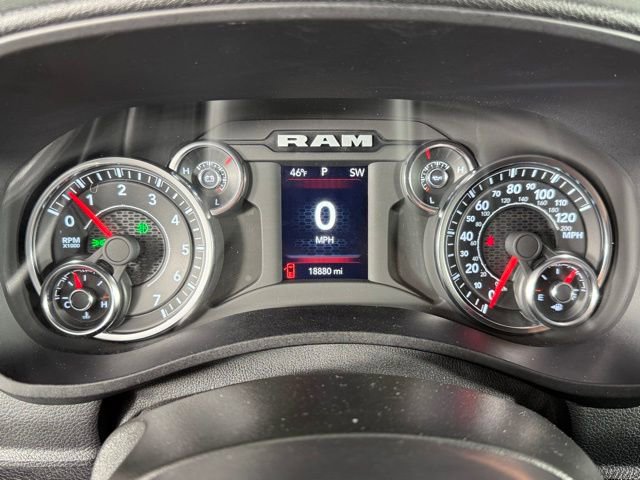 Used 2024 RAM 2500 Big Horn w/ Sport Appearance Package image 18