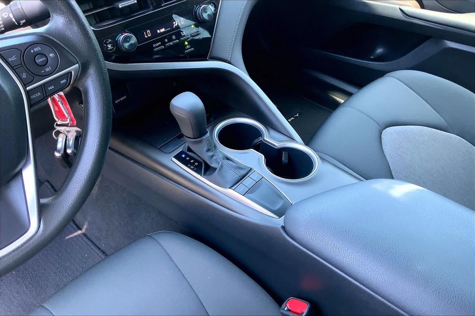 Certified 2022 Toyota Camry LE w/ Carpet Mat Package (TMS) FWD image 16