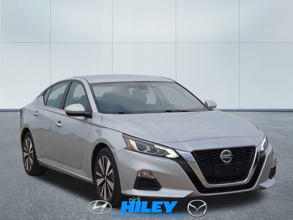 Used 2022 Nissan Altima 2.5 SV