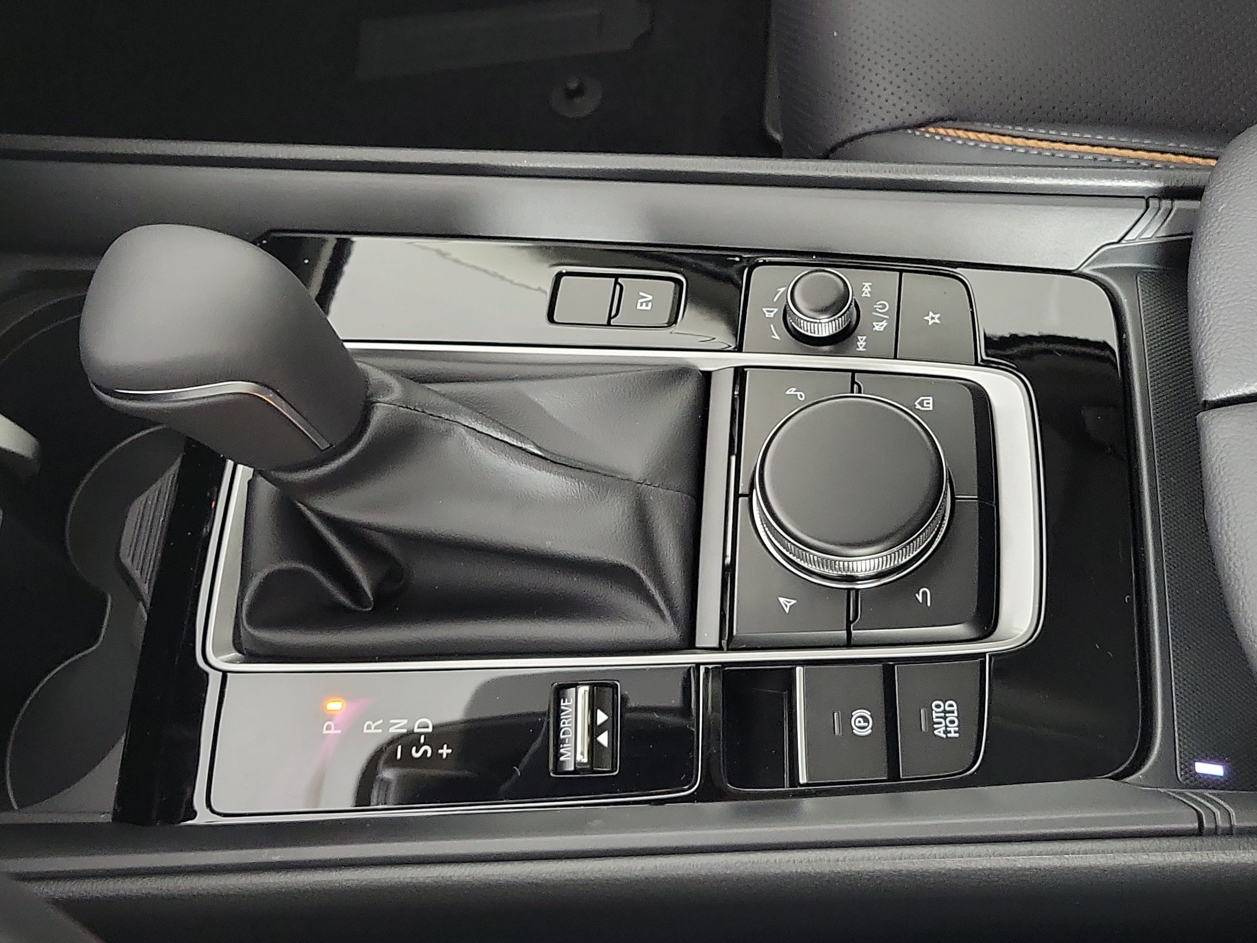 New 2026 MAZDA CX-50 AWD 2.5 Hybrid w/ Cargo Package image 24