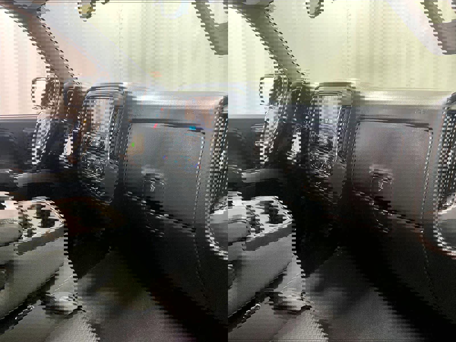 Used 2019 Chevrolet Silverado 1500 LT w/ All Star Edition image 14