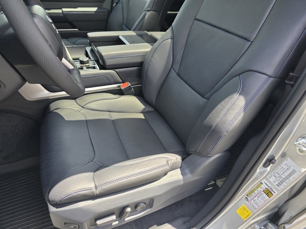 New 2026 Toyota Sequoia Platinum AWD/4WD image 25