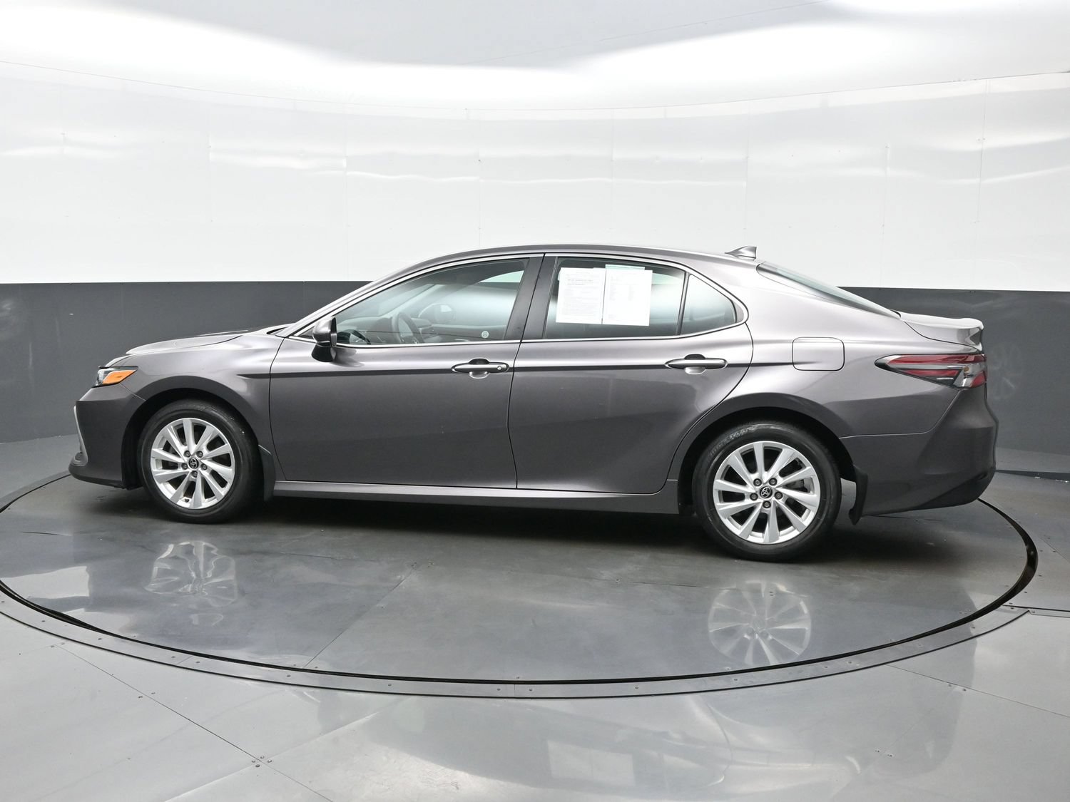 Used 2023 Toyota Camry LE w/ Protection Package (Q2) (TMS) FWD image 3