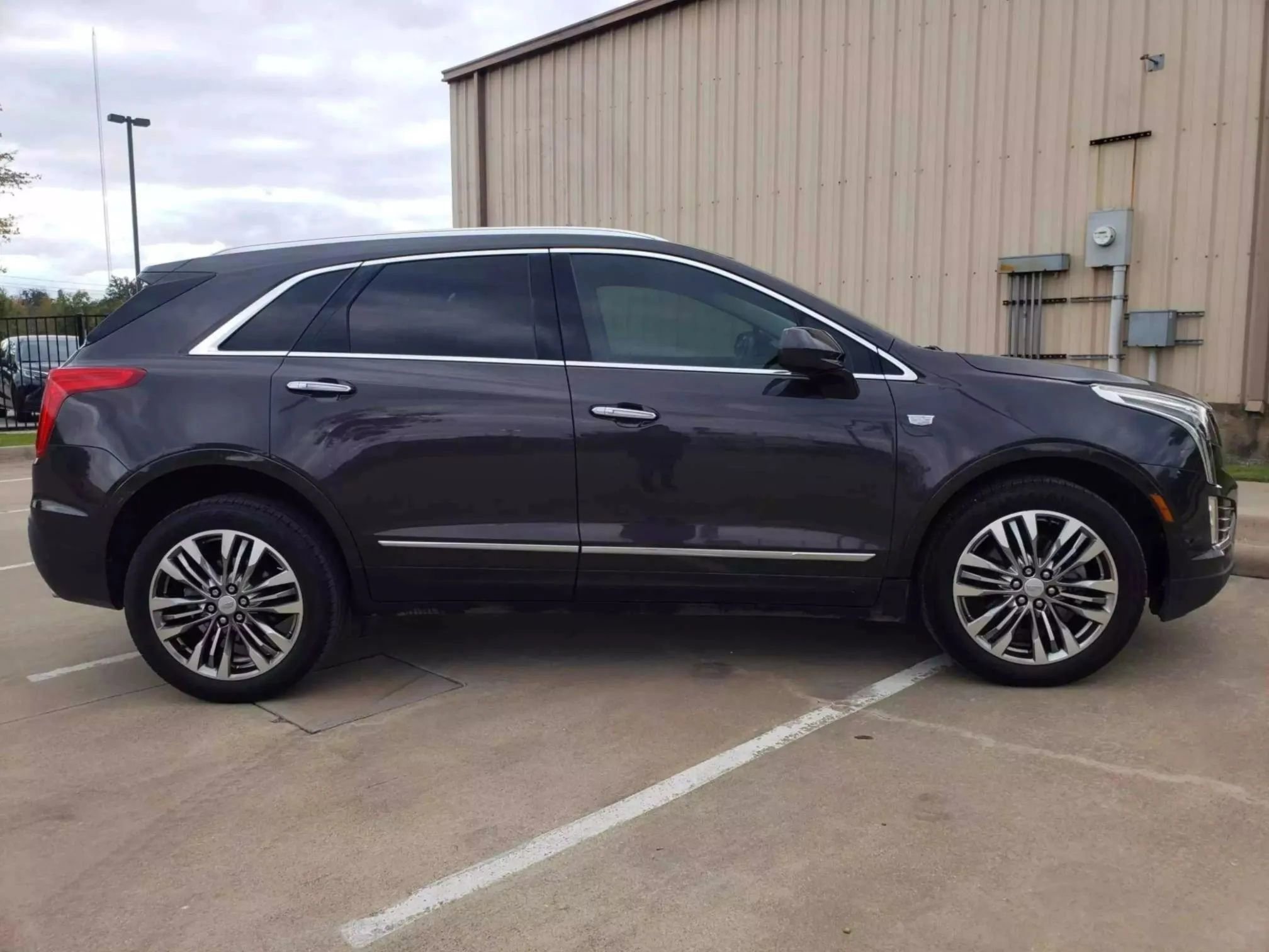 Used 2018 Cadillac XT5 Premium Luxury image 8