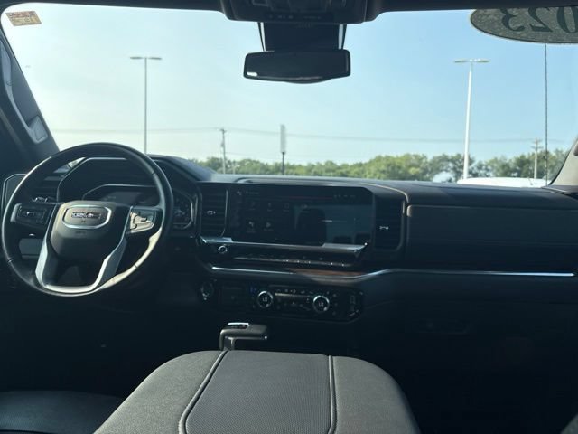Used 2023 GMC Sierra 1500 SLT w/ SLT Convenience Package AWD/4WD image 41