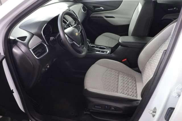 Used 2022 Chevrolet Equinox LS AWD/4WD image 17