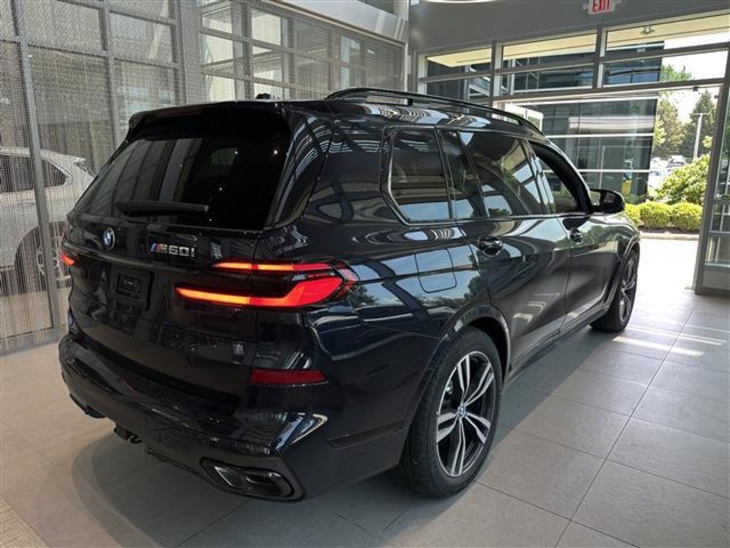 New 2025 BMW X7 M60i image 7