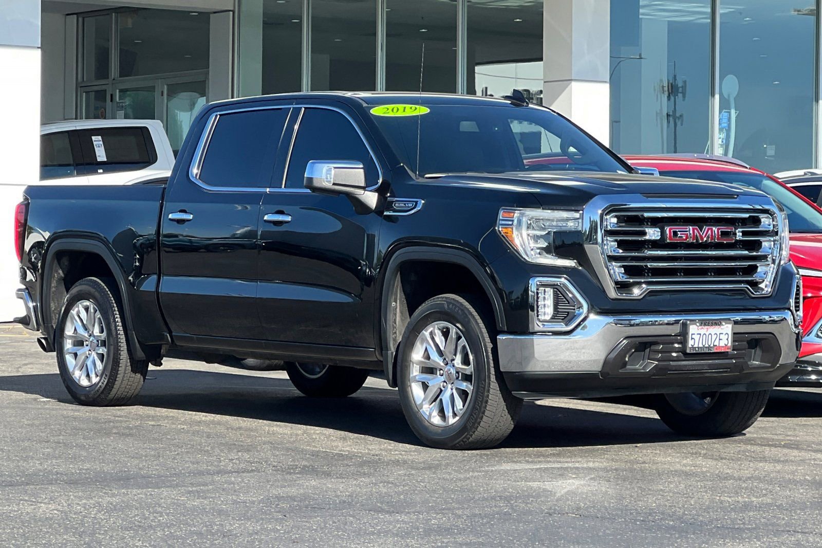 Used 2019 GMC Sierra 1500 SLT w/ SLT Premium Package image 2
