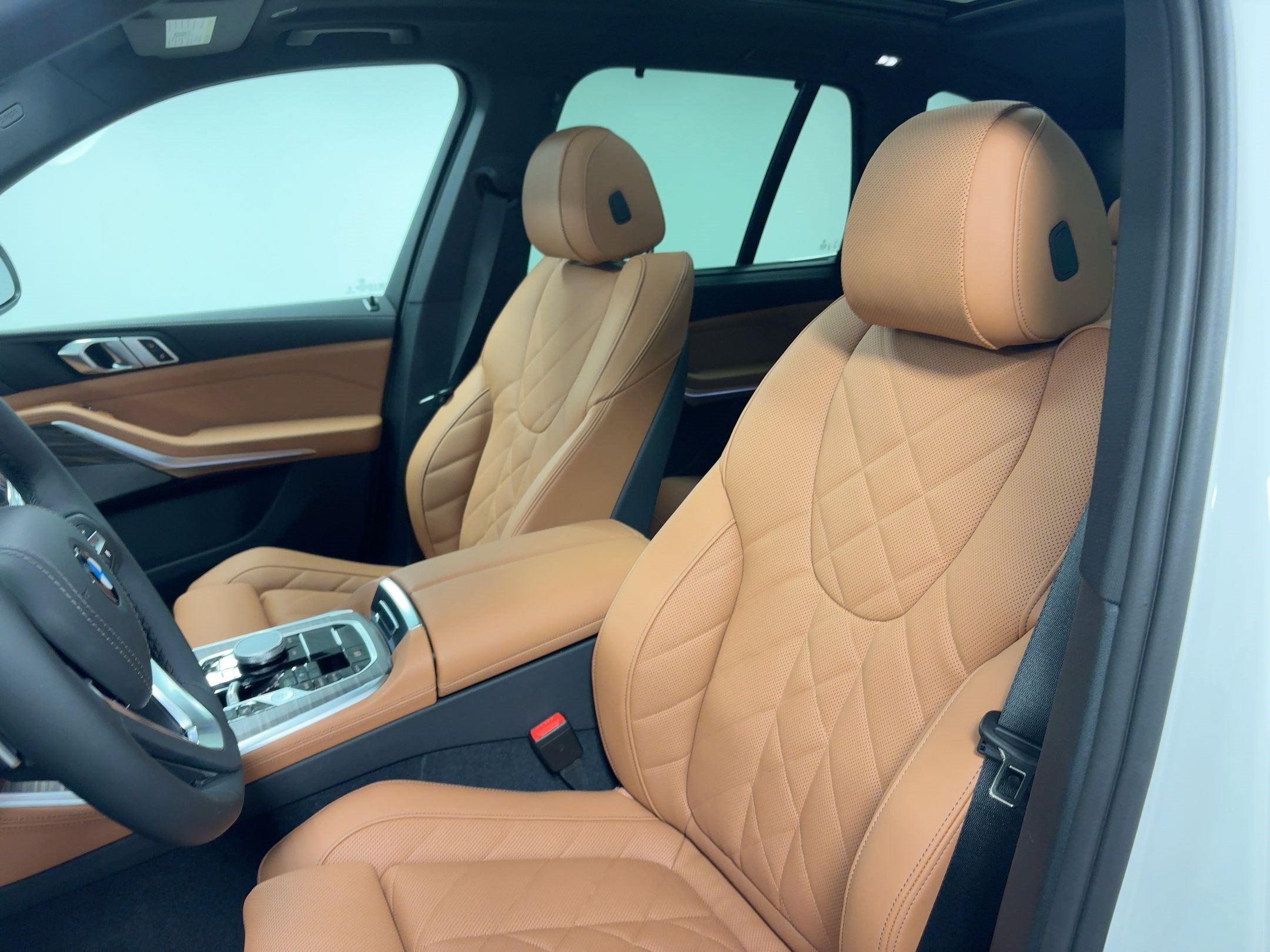 New 2026 BMW X5 sDrive40i w/ Premium Package RWD image 5