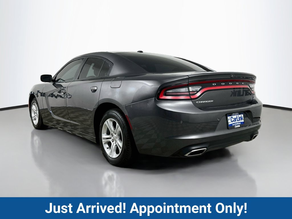 Used 2021 Dodge Charger SXT w/ Leather Interior Group RWD image 5