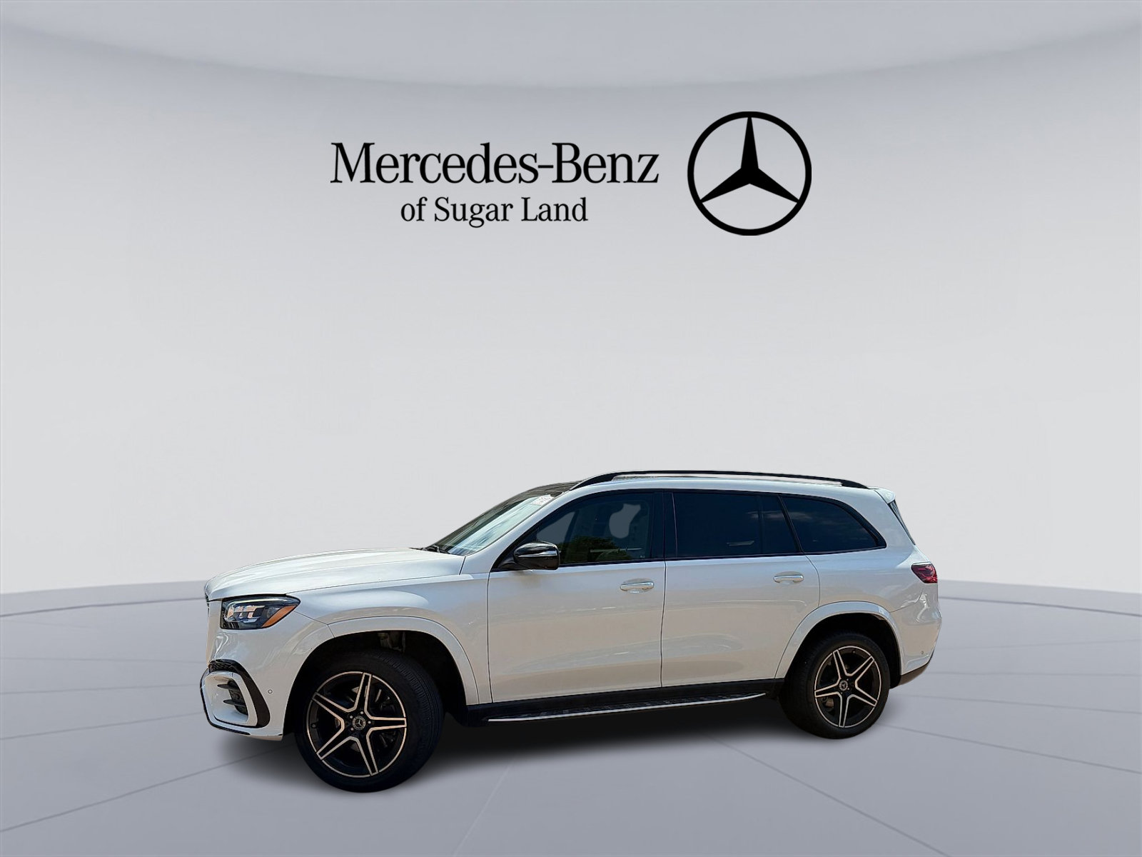 Certified 2024 Mercedes-Benz GLS 450 4MATIC w/ AMG Line Exterior image 1