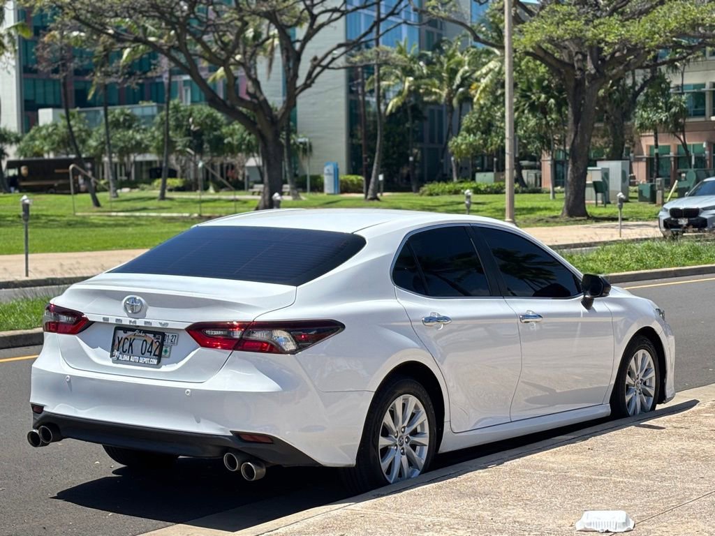 Used 2019 Toyota Camry L image 5