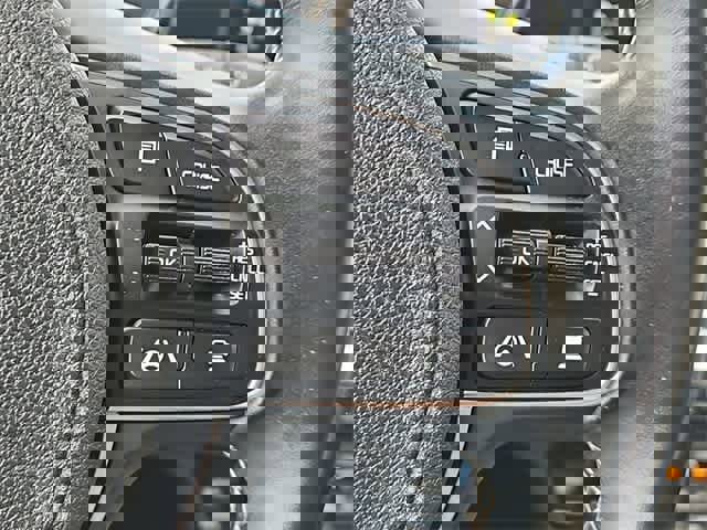 Used 2022 Kia Niro EX image 25