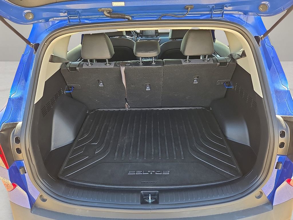 Used 2021 Kia Seltos S image 14