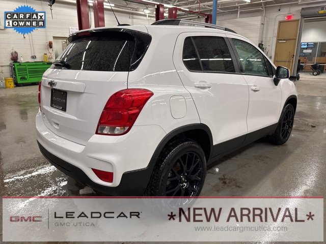 Used 2022 Chevrolet Trax LT w/ Sport Edition image 5