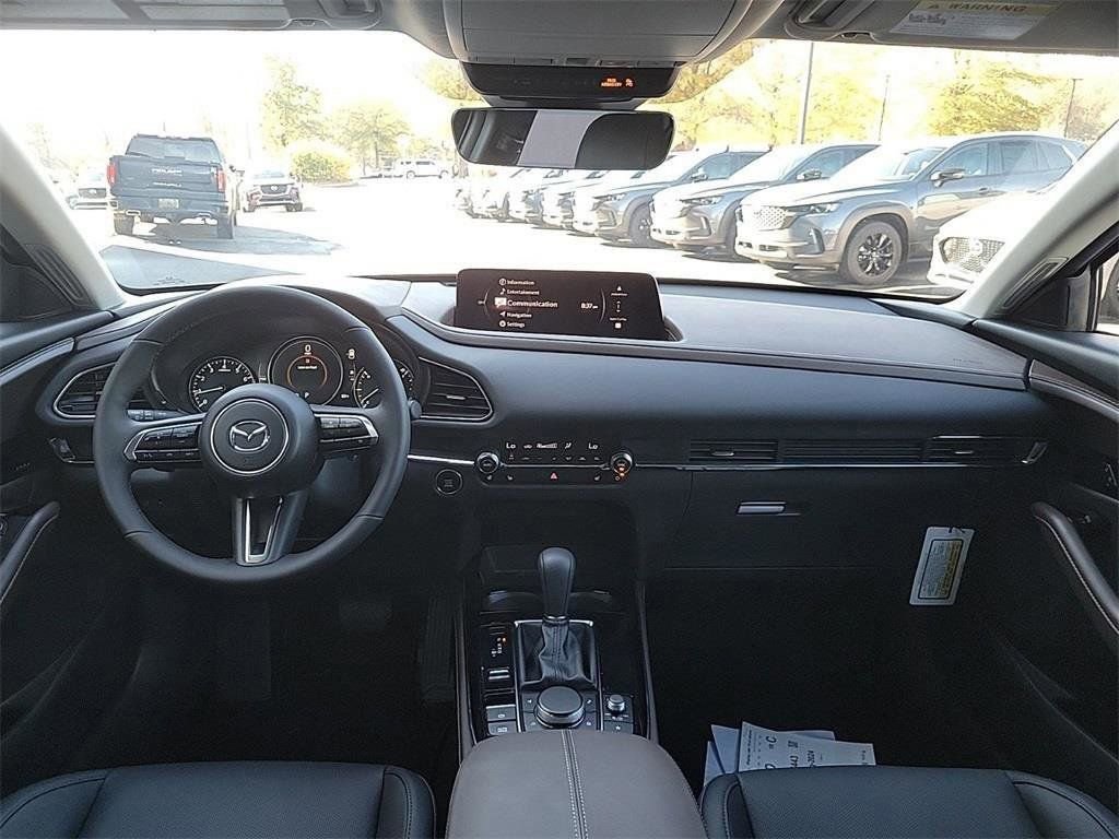 Certified 2025 MAZDA CX-30 2.5 Turbo w/ Premium Package image 22