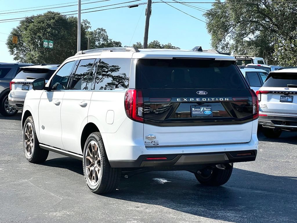 New 2027 Ford Expedition King Ranch RWD image 3