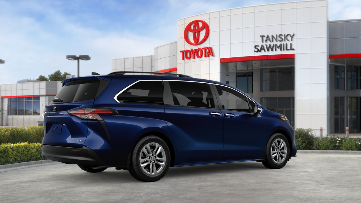 New 2026 Toyota Sienna XLE AWD/4WD image 10