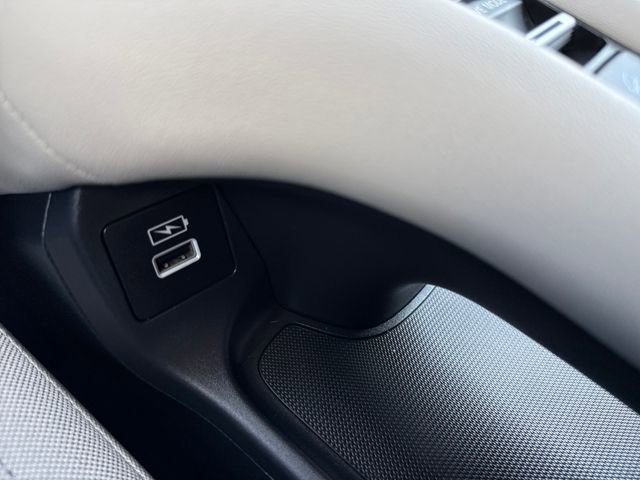 Certified 2023 Honda HR-V LX image 29