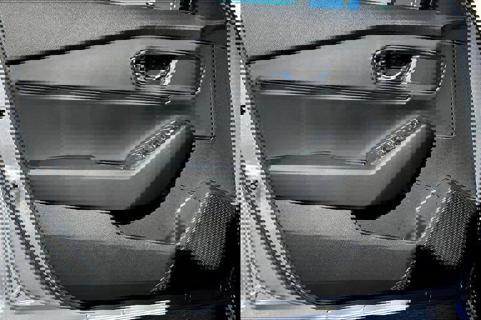 Used 2023 Honda Accord EX image 25