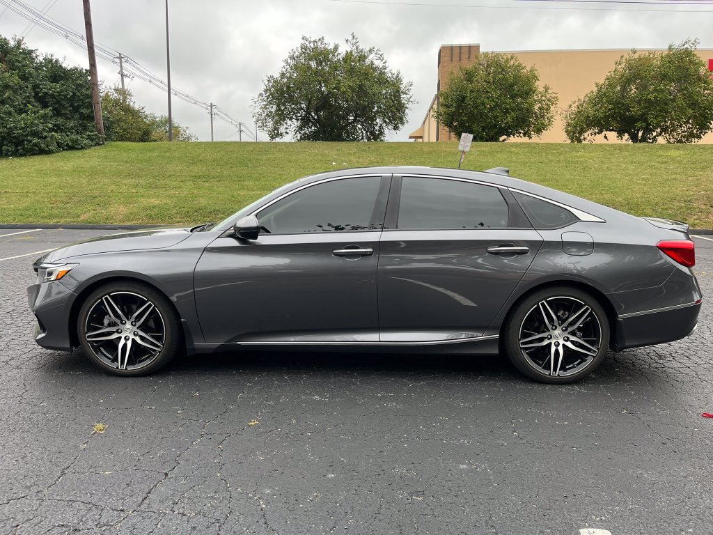 Used 2022 Honda Accord Touring image 8