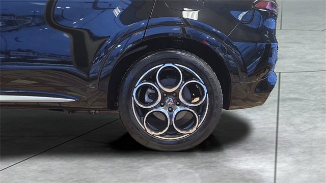 Used 2024 Alfa Romeo Tonale Ti w/ Active Assist Package image 31
