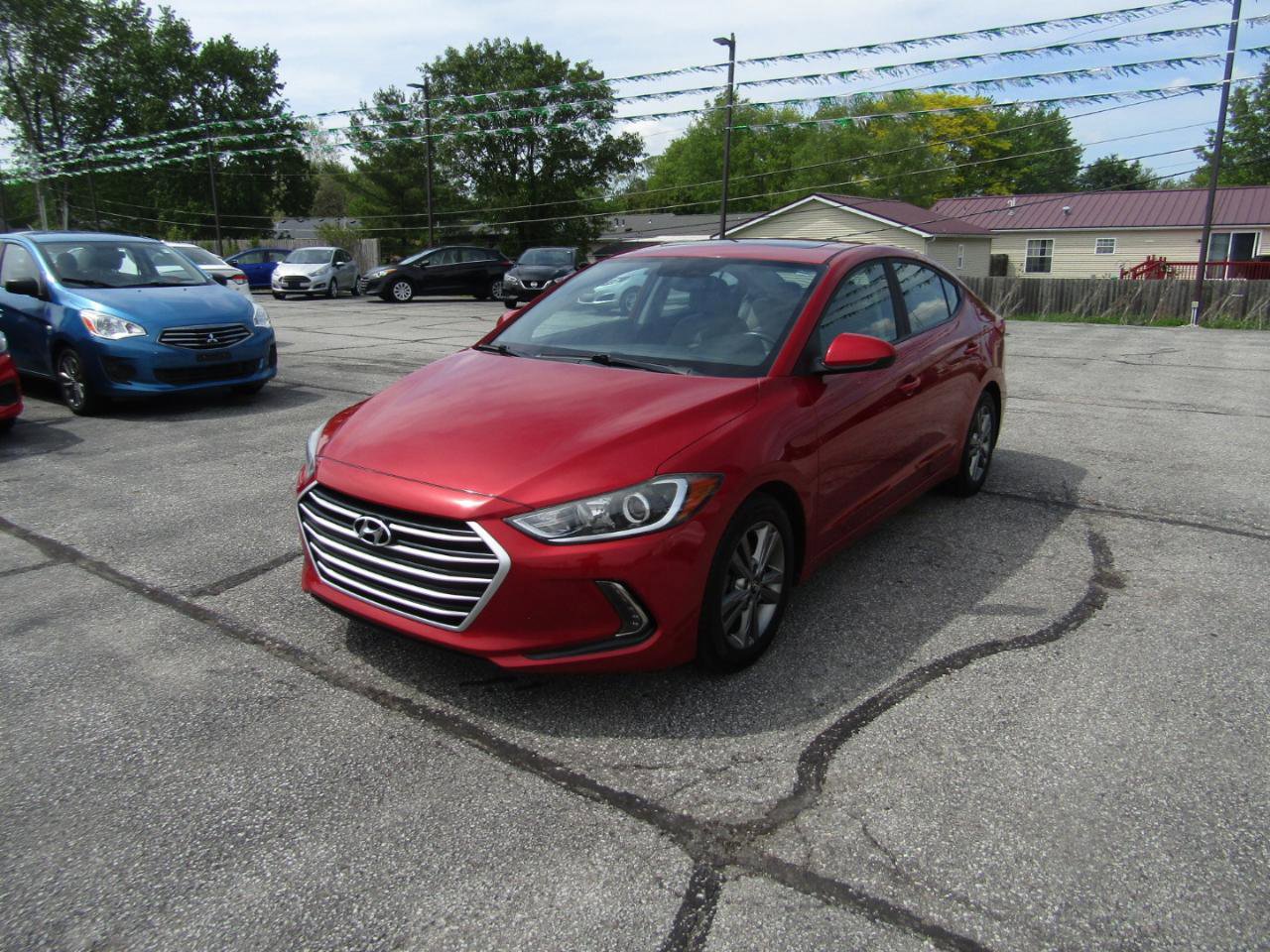 Used 2018 Hyundai Elantra Value Edition w/ Cargo Package FWD image 3