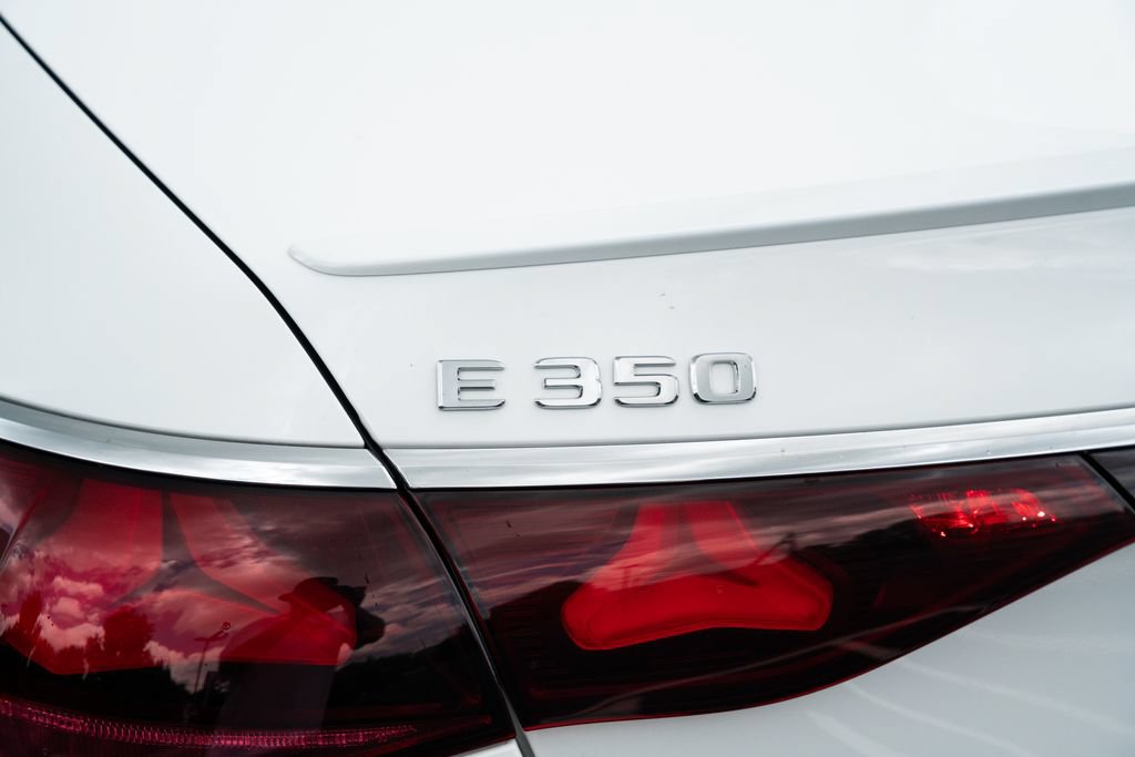 Used 2025 Mercedes-Benz E 350 Sedan w/ Winter Package image 22