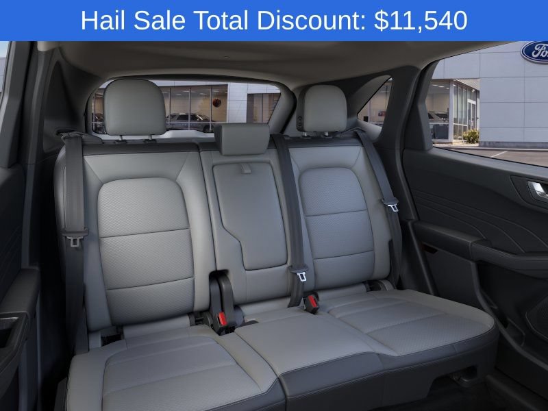 New 2025 Ford Escape SE FWD image 11