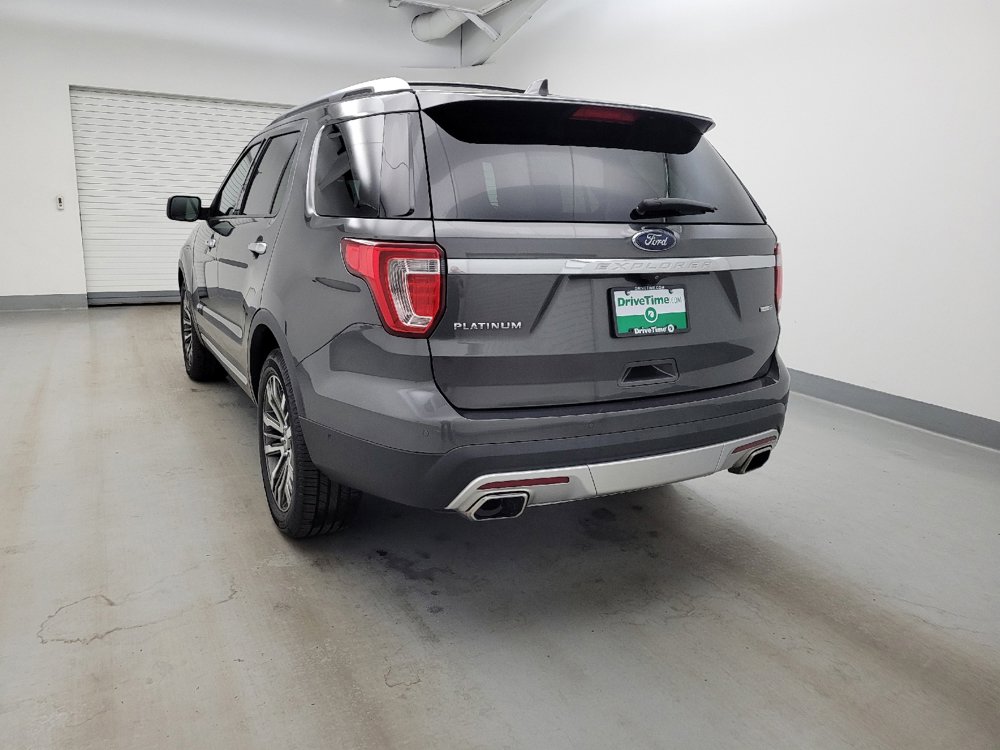 Used 2017 Ford Explorer Platinum AWD/4WD image 6