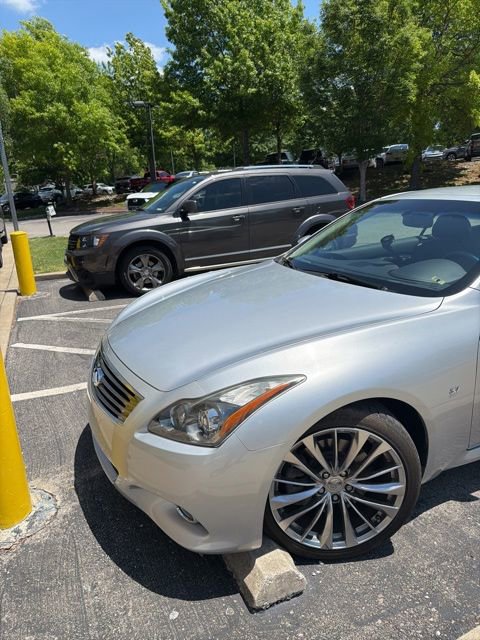 Used 2014 INFINITI Q60 Convertible w/ Premium Package RWD image 5