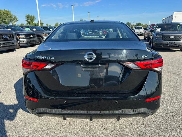 Used 2021 Nissan Sentra SV image 4