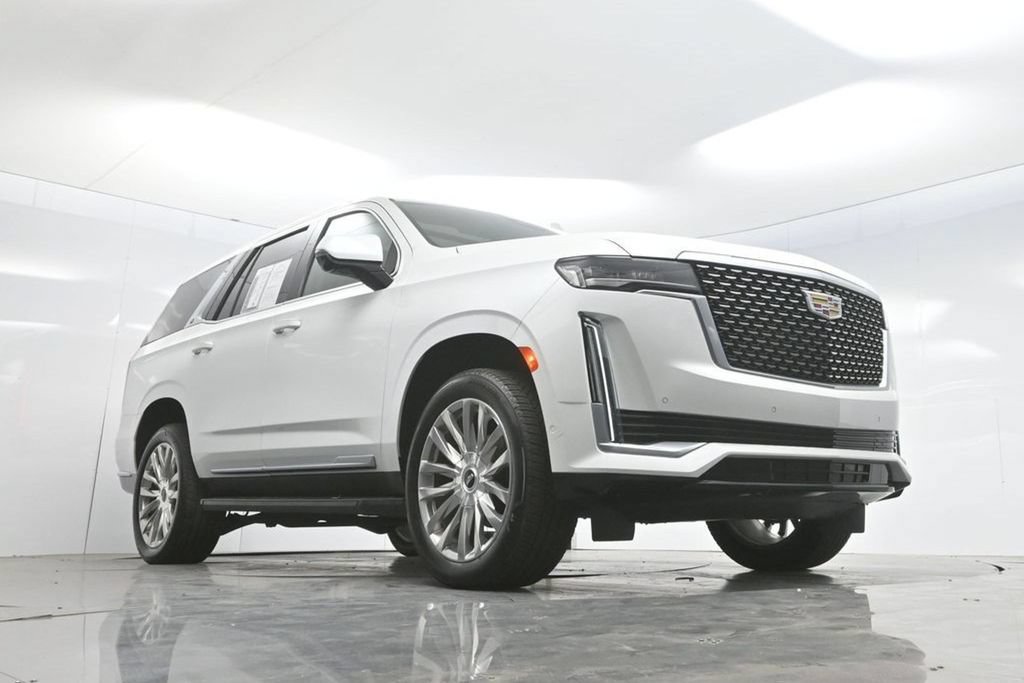 Used 2022 Cadillac Escalade Premium Luxury AWD/4WD image 67