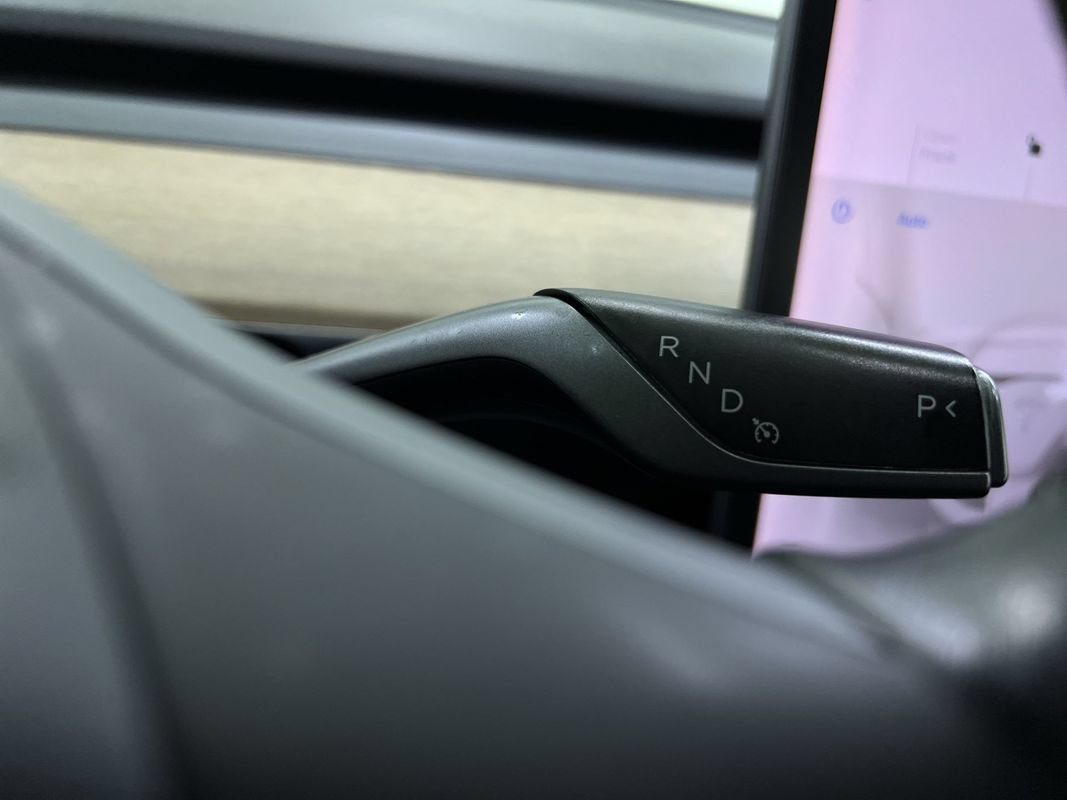 Used 2018 Tesla Model 3 AWD/4WD image 21
