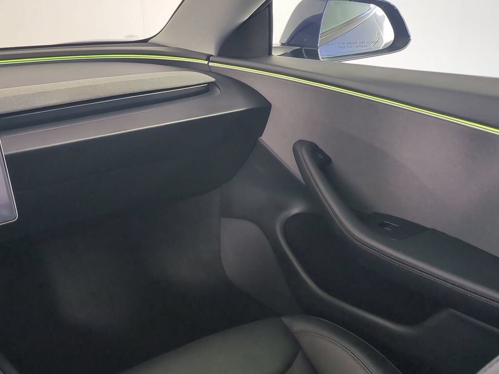 Used 2025 Tesla Model 3 Long Range RWD image 21