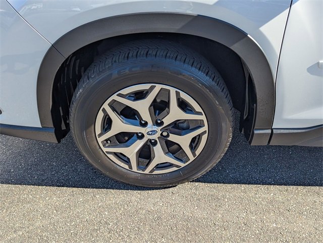 Used 2022 Subaru Forester Premium image 27