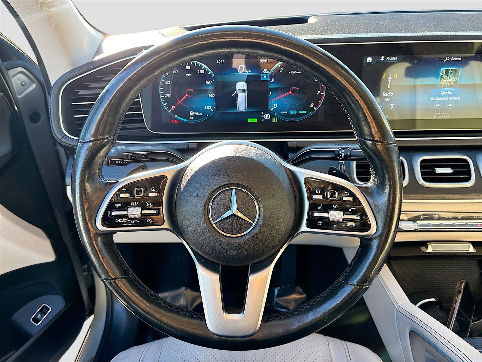 Used 2023 Mercedes-Benz GLS 450 4MATIC image 11