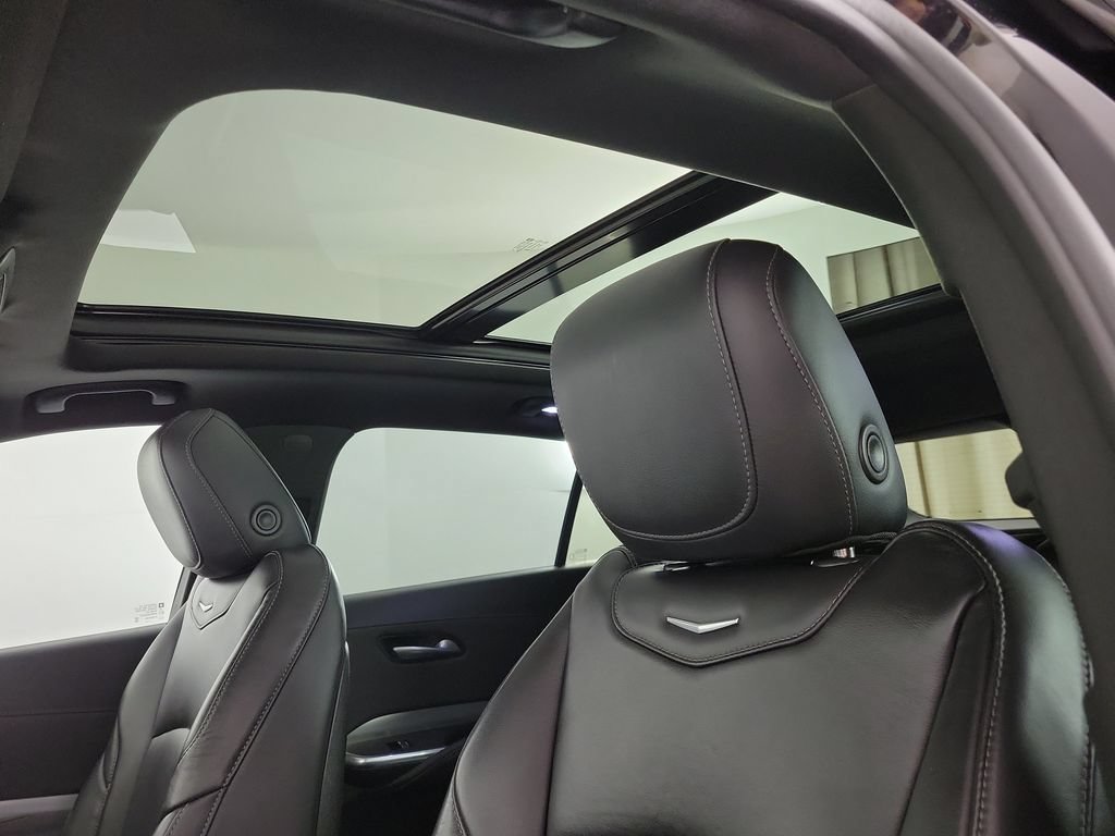 Used 2023 Cadillac XT4 Premium Luxury AWD/4WD image 18